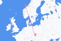 Flyg från Vienna, Österrike till Kristiansund, Norge
