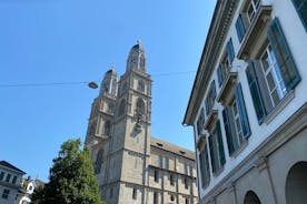 Zurich in the Mirror of the Past: Self-Guided Audio City Tour