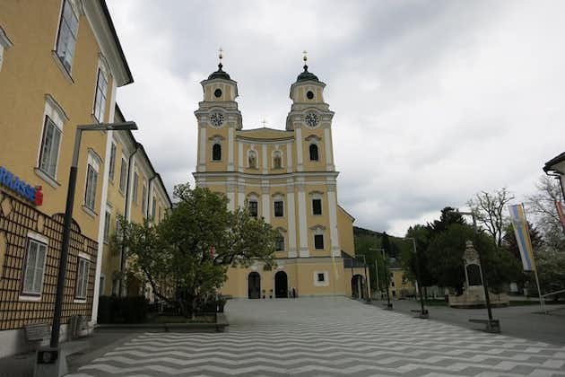 Private Tour von Salzburg nach Wien - UNESCO-Stätten, Seen, Alpen
