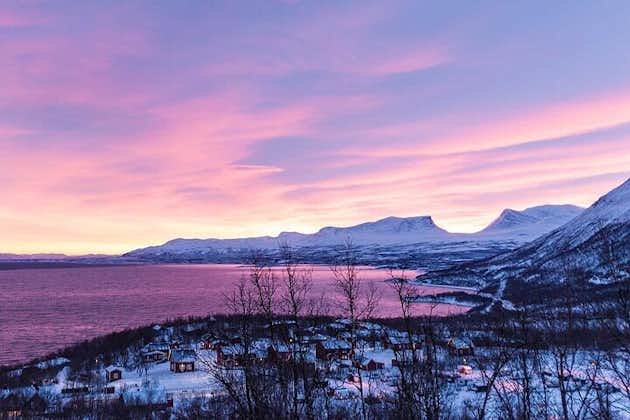 Halbtagestour nach Abisko Von Kiruna: Schneeschuhwanderung
