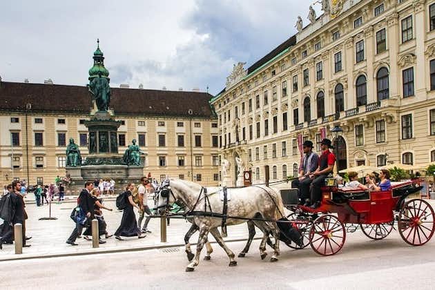 Privater Transfer von Zagreb nach Wien mit 2 Stunden Sightseeing