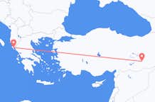 Flug frá Diyarbakır til Korfú
