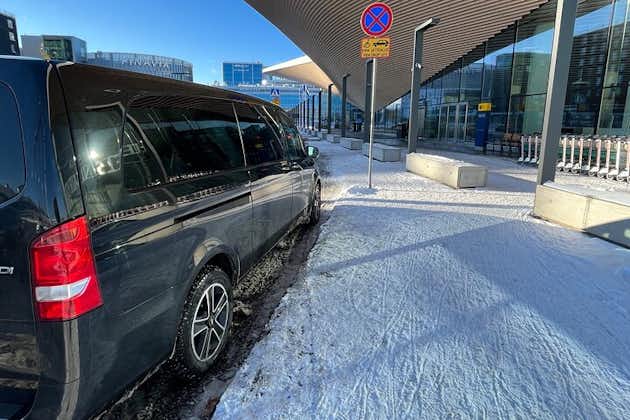 Trasferimento privato dall'aeroporto di Helsinki Vantaa al centro città