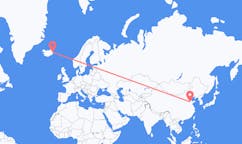 Flyreiser fra byen Jinan, Kina til byen Egilsstaðir, Island