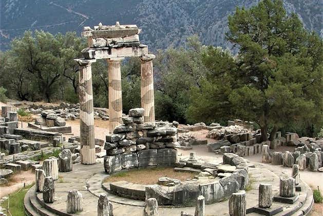 Excursión de día completo a Delfos desde Atenas