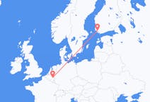 Loty z Turku, Finlandia do Liège, Belgia
