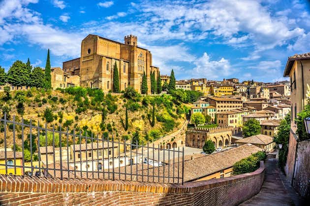 Photo of Siena in Italy by SimonRei