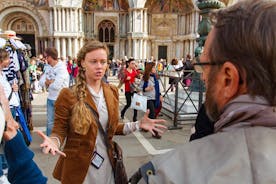 Guided Tour to St. Mark's Basilica with Terrace Access & Doge's Palace from Venice, Italy