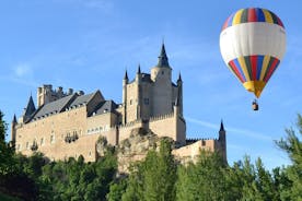 Ballongtur över Segovia eller Toledo med transport från Madrid som tillval