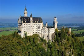 Excursión de un día a Neuschwanstein y al castillo de Linderhof desde Múnich