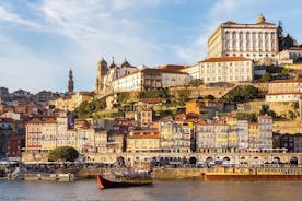 Beste av Porto Sightseeing Tour med lunsj, 6 Bridges Cruise og kveld Fado Tour