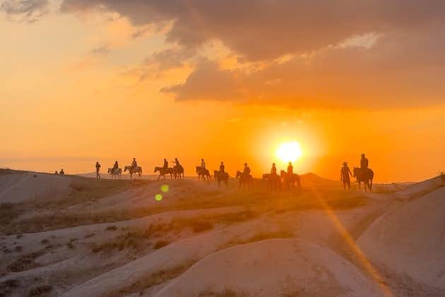 due ore di tour a cavallo in cappadocia (alba, tramonto ea qualsiasi ora del giorno