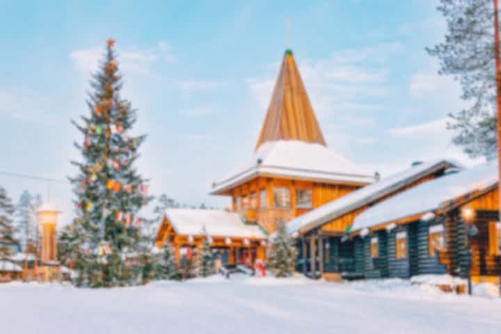 Hotele i miejsca pobytu w Saarenkylä, Finlandia