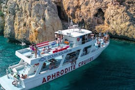 "Aphrodite I Cruises" tur til Blue Lagoon & Turtle Cove