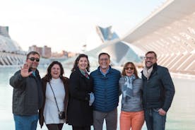 Valencia Landausflug: Stadt der Künste und Wissenschaften und dem zentralen Markt mit Weinprobe und Tapas auf der Dachterrasse