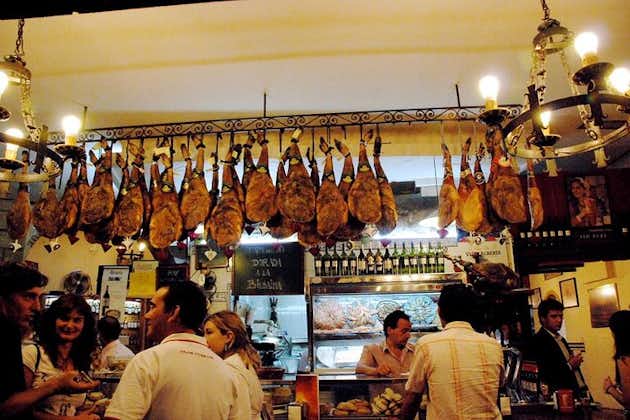 3 Hour Private Guided Tapas Walking Tour in Seville
