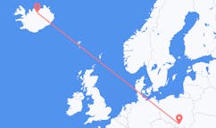 Fly fra byen Kraków, Polen til byen Akureyri, Island
