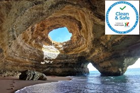 Acceso a la Cueva de Benagil en Kayak Abierto de Nuevo (grupo reducido)