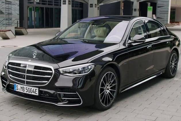 Private Arrival Transfer: London Luton Airport to Central London by Luxury Car