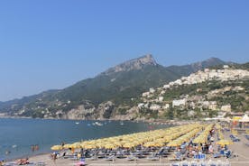 Amalfikusten vid havet, Positano Amalfi från Salerno