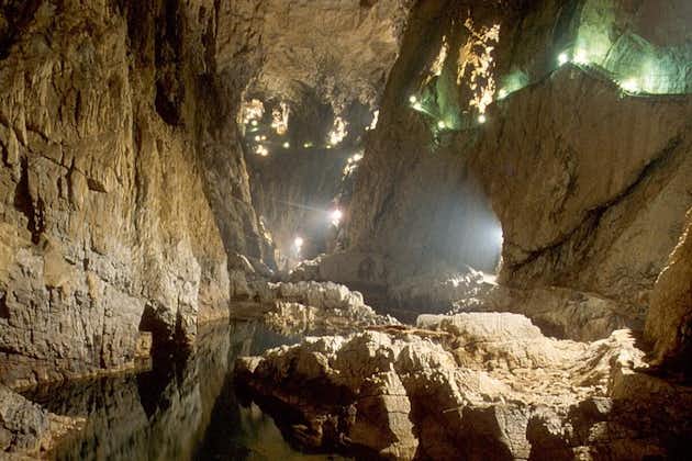 Gedeelde groepstour naar de Skocjan-grotten van UNESCO vanuit Koper