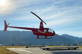 Privat helikoptertur til Jura og Seeland - en vakker sightseeingflyvning