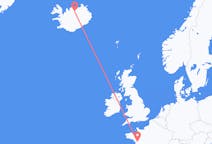 Flyg från Akureyri till Nantes