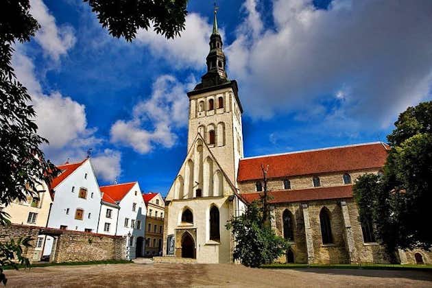 Excursion privée à terre: visite à pied de la vieille ville de Tallinn