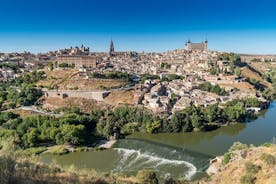Gita di un giorno a Toledo e Segovia da Madrid, inclusi i biglietti per l'Alcazar