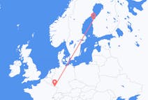 Flyg från Vasa till Saarbrücken