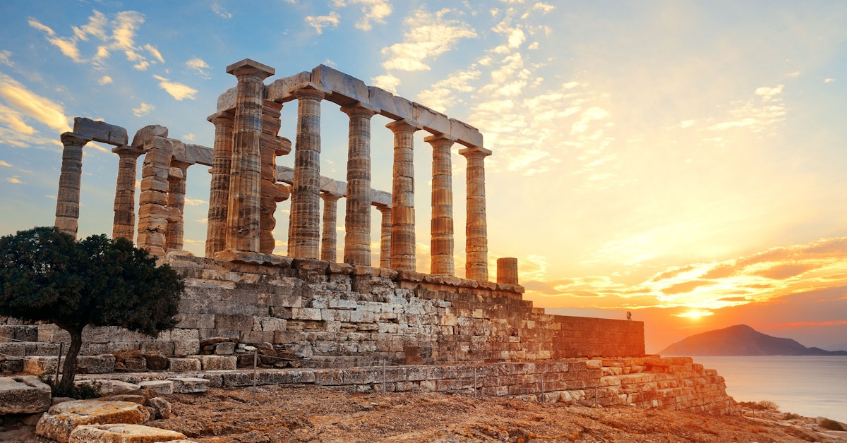 Афин слушать. Храм Посейдона в Афинах. Классика древняя Греция Акрополь. Афины классическая Греция. Греция столица Афины море.