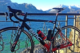 코모 호수 (Lake Como)와 벨라지오 (Bellagio)의 도로 자전거 여행