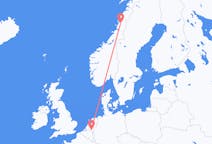 Fly fra Mosjøen til Eindhoven