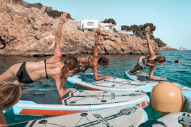 SUP Yoga auf dem Meer
