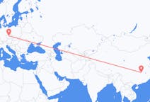Flyg från Yueyang, Kina till Prag, Tjeckien