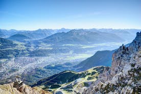 Heen en terug met de kabelbaan naar de top van Innsbruck