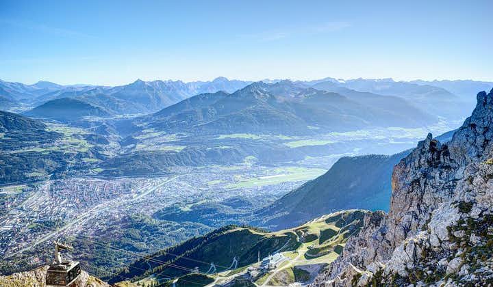 Bergbana tur och retur till toppen av Innsbruck