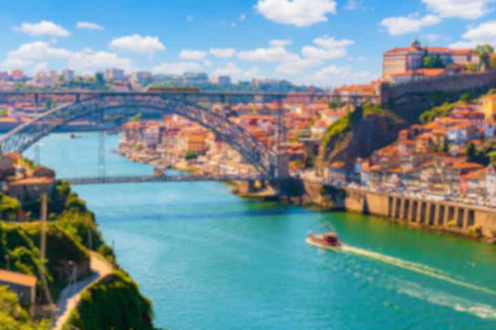 Flyg från Kogalym till Porto