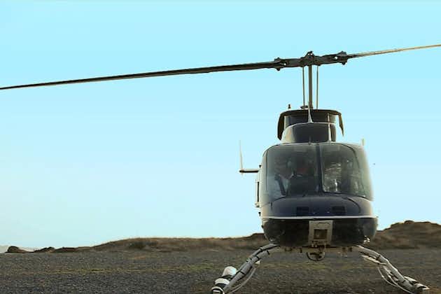 Traslado privado en helicóptero desde Santorini a Ios