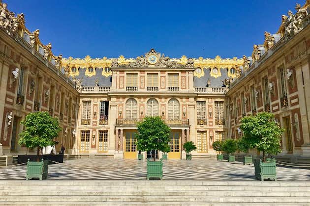 Skip-the-Line Versailles Palace & Gardens Audiotour met privévervoer