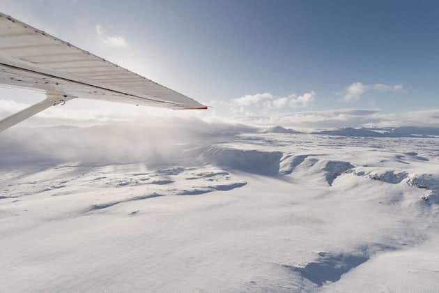 Sightseeingflyg över Vatnajökull vulkanutbrott