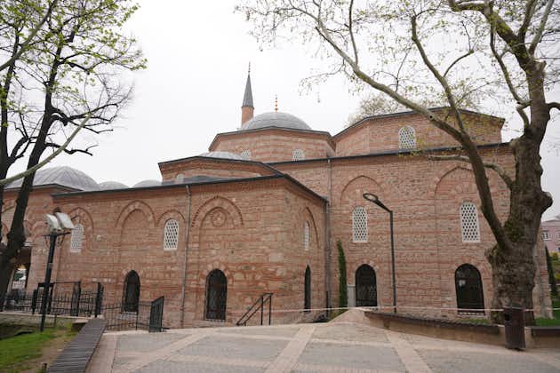 photo of back view of Orhan Gazi Mosque in Bursa, Turkey.