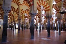 Moskeija Cathedral of Cordoban historiallinen kiertue