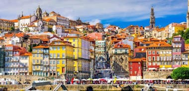 Formule combinée à Porto : visite de Porto, Braga, Guimarães, sur le Douro, Saint-Jacques de Compostelle, Aveiro et la Costa Nova