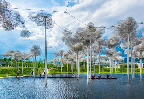 Photo of Sculpture called Clouds inside of the Swarovski Kristallwelten complex in Wattens, Austria.