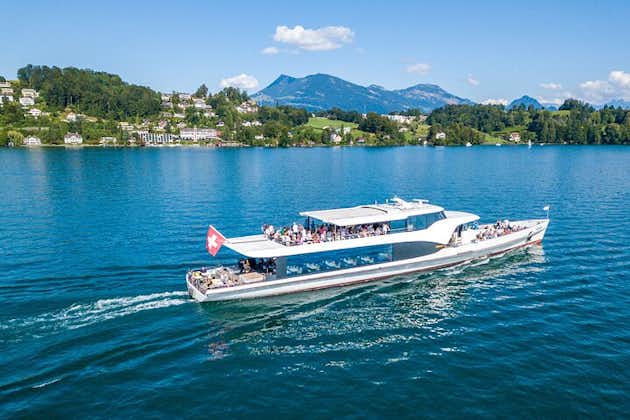 Lake Lucerne Sightseeing Cruise with Audio Guide and Onboard Bar