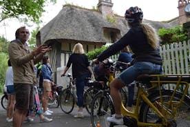 Tour guidato privato in bici di Cabourg e immersioni in francese
