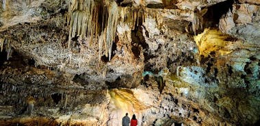 1-timers guidet Lipa Cave Adventure i Montenegro