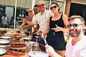 Tour gastronómico para grupos pequeños en Ponta Delgada en Azores