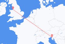 Flyrejser fra Liverpool, England til Trieste, Italien